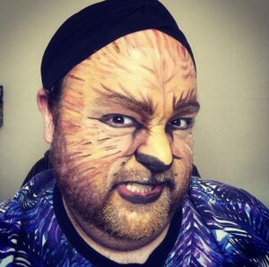 Example of Lion character stage makeup 